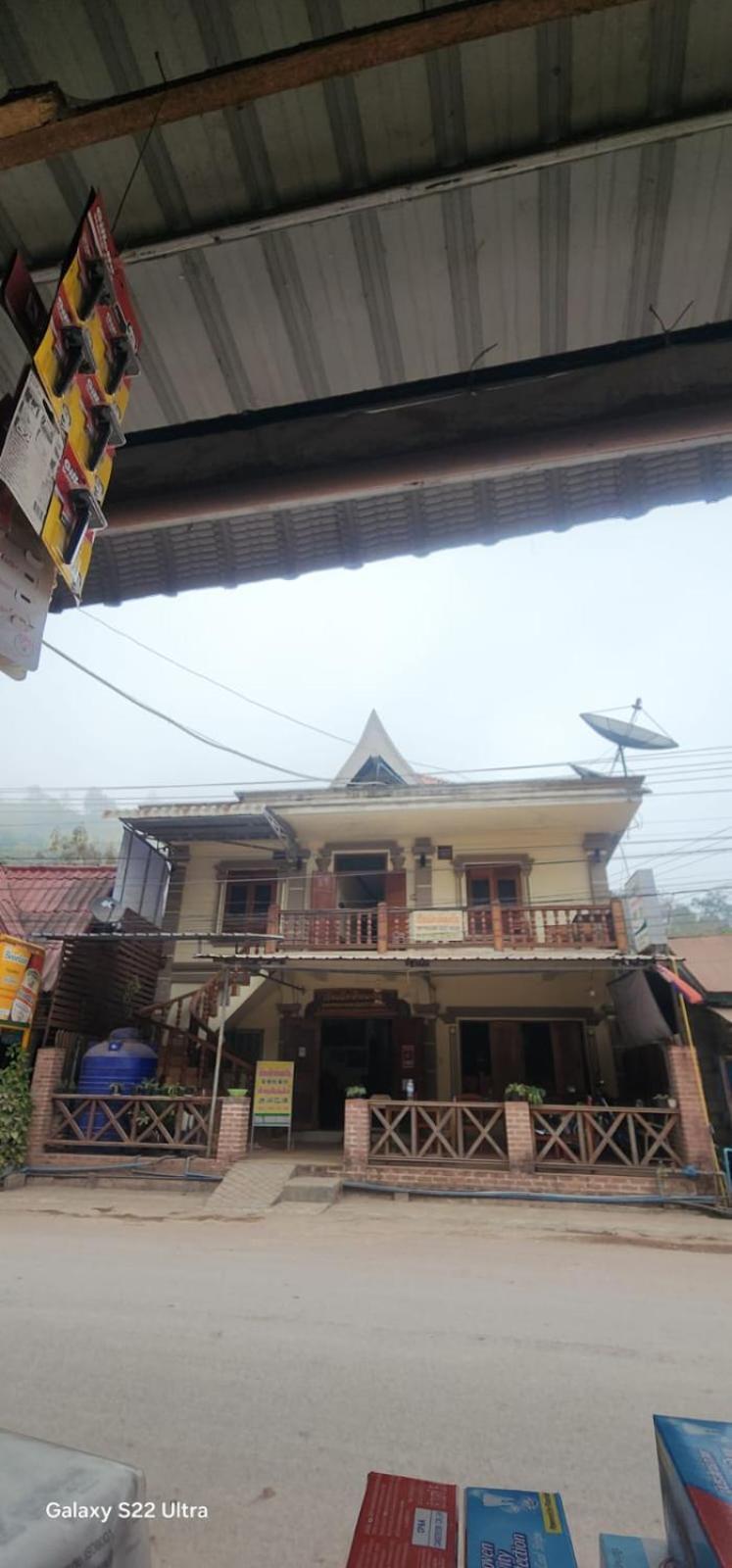 Thip Phavanh Guesthouse MuangMuangpakbeng Kültér fotó